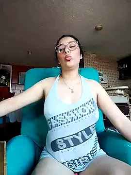 Im Alma  online show from February 2026 10:18:02 PM