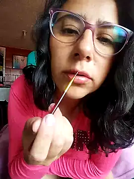 Snapshot of Im_Alma_ chatting on May 2026 04:04:02 PM Im Alma online show from May 2026 04:04:02 PM