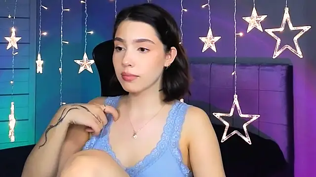 Snapshot of Stacy_Gonzales_ chatting on September 2025 12:01:02 PM Stacy Gonzales  online show from September 2025 12:01:02 PM