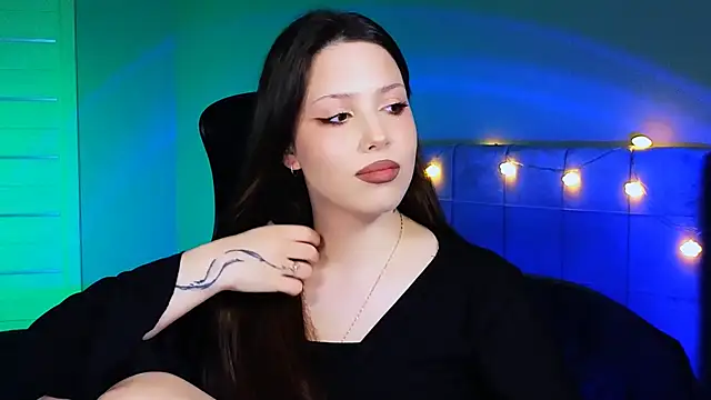 Snapshot of Stacy_Gonzales_ chatting on February 2025 09:32:02 AM Stacy Gonzales  online show from February 2025 09:32:02 AM