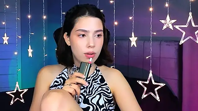 Snapshot of Stacy_Gonzales_ chatting on October 2025 09:43:02 AM Stacy Gonzales  online show from October 2025 09:43:02 AM