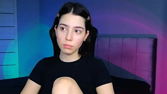 Stacy Gonzales  online show from December 2025 07:24:02 AM