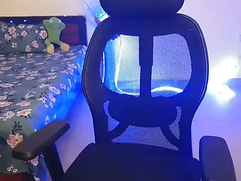 WildRuhi20 online show from March 2026 04:56:02 AM