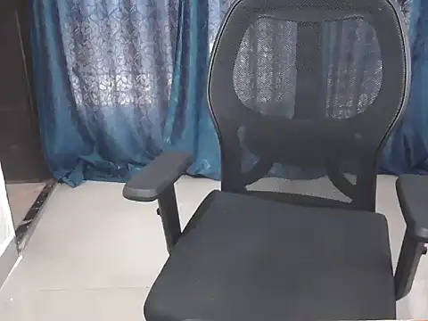 WildRuhi20 online show from November 2025 05:55:02 AM