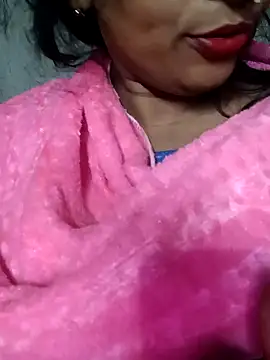 Snapshot of Wifesuman40 chatting on December 2024 03:18:02 AM Wifesuman40 online show from December 2024 03:18:02 AM