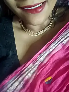 Snapshot of Wifesuman40 chatting on December 2024 03:14:02 AM Wifesuman40 online show from December 2024 03:14:02 AM