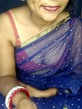 Snapshot of Wifesuman40 chatting on January 2025 05:17:02 AM Wifesuman40 online show from January 2025 05:17:02 AM