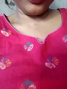 Snapshot of Wifesuman40 chatting on March 2025 09:24:02 AM Wifesuman40 online show from March 2025 09:24:02 AM