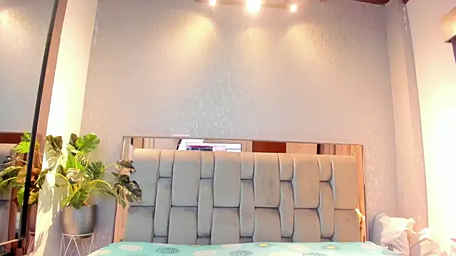 RoseTaylor   online show from April 2026 05:03:01 AM