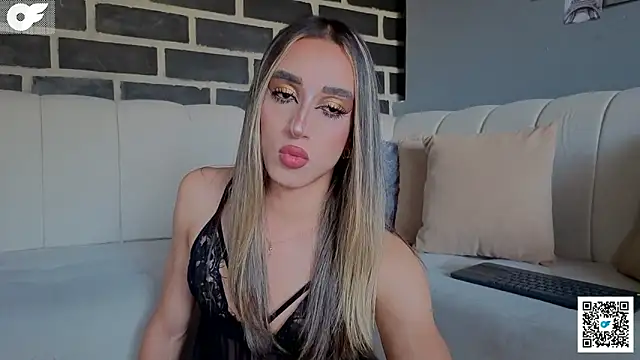 Goddivaa online show from April 2026 10:23:01 PM