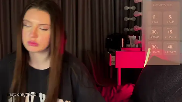 MENNDI online show from February 2025 11:37:02 PM