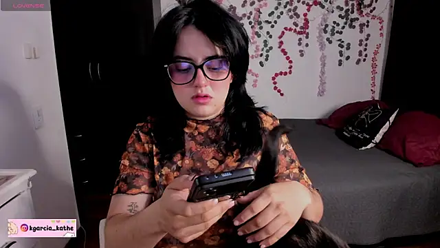 Lin-cute online show from April 2026 06:54:01 AM