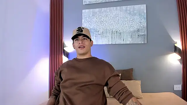 LuciferM Star online show from March 2026 04:05:02 AM