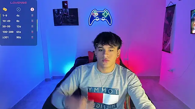 Snapshot of LuciferM_Star chatting on November 2025 01:09:01 AM LuciferM Star online show from November 2025 01:09:01 AM