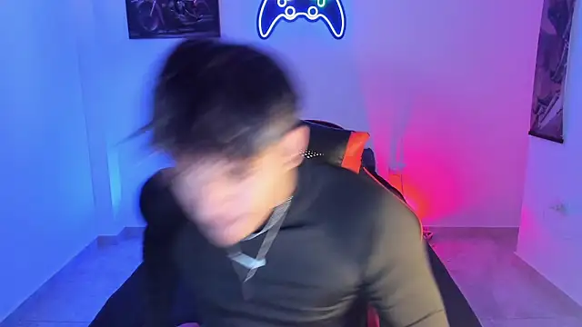 Snapshot of LuciferM_Star chatting on November 2025 10:03:02 PM LuciferM Star online show from November 2025 10:03:02 PM