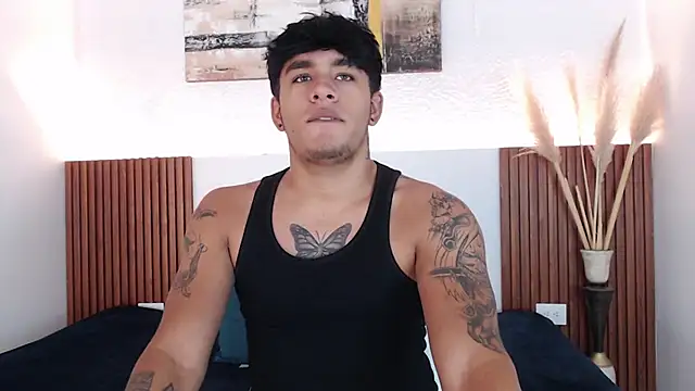 LuciferM Star online show from March 2026 12:56:01 AM