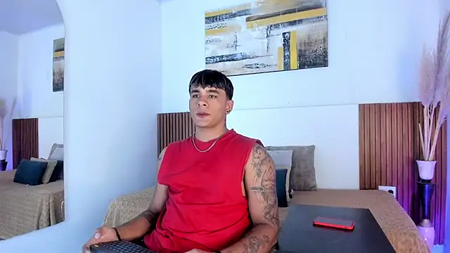 Snapshot of LuciferM_Star chatting on January 2026 02:37:01 AM LuciferM Star online show from January 2026 02:37:01 AM