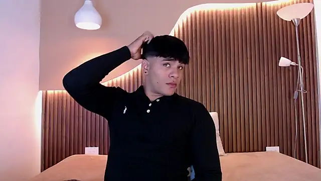 Snapshot of LuciferM_Star chatting on February 2026 04:11:02 AM LuciferM Star online show from February 2026 04:11:02 AM