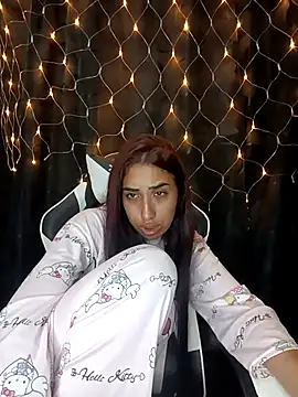 ifeelverywet andhot online show from October 2025 06:41:02 PM