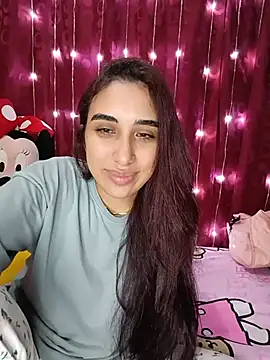 ifeelverywet andhot online show from May 2026 04:13:01 PM