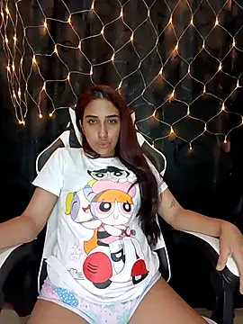 ifeelverywet andhot online show from September 2025 04:35:01 PM