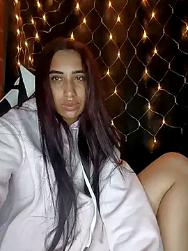 ifeelverywet andhot online show from October 2025 04:11:02 AM