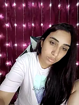 ifeelverywet andhot online show from April 2026 03:08:01 PM