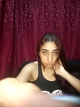 ifeelverywet andhot online show from January 2025 07:12:01 PM