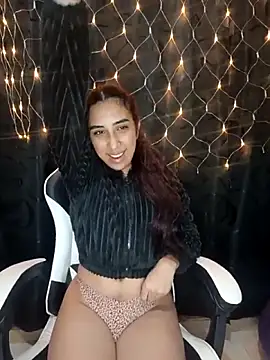 ifeelverywet andhot online show from September 2025 02:55:01 PM