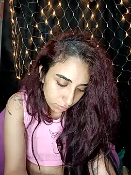 ifeelverywet andhot online show from November 2025 06:06:01 AM