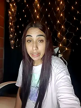 ifeelverywet andhot online show from November 2025 05:56:01 AM