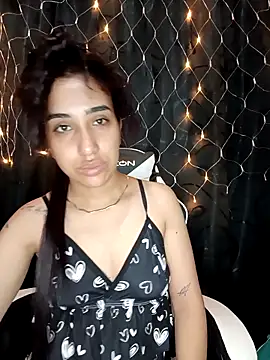 ifeelverywet andhot online show from September 2025 02:12:01 PM