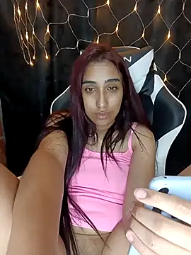 ifeelverywet andhot online show from October 2025 07:59:01 PM