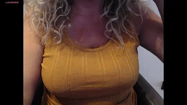 JenniLowen online show from June 2026 08:30:02 AM