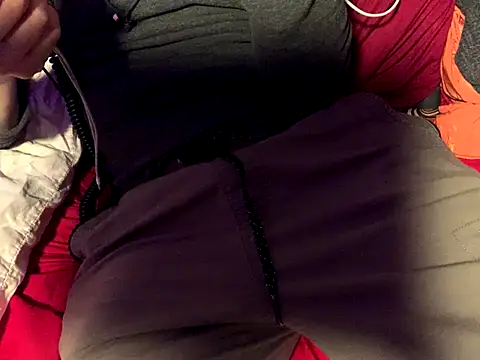 skatebored online show from November 2025 03:56:02 AM