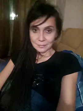 Francenia lolis online show from February 2026 08:30:02 PM