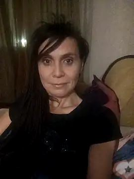 Francenia lolis online show from February 2026 07:36:02 PM