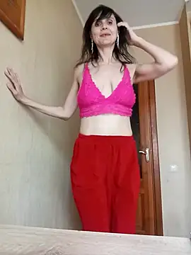 Francenia lolis online show from May 2026 01:57:01 PM