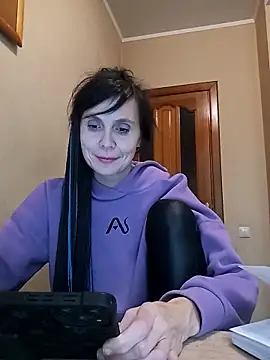 Snapshot of Francenia_lolis chatting on December 2025 08:16:02 AM Francenia lolis online show from December 2025 08:16:02 AM