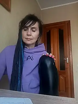 Snapshot of Francenia_lolis chatting on November 2025 10:41:01 AM Francenia lolis online show from November 2025 10:41:01 AM