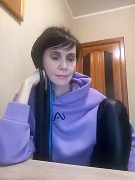 Snapshot of Francenia_lolis chatting on November 2025 10:30:02 AM Francenia lolis online show from November 2025 10:30:02 AM