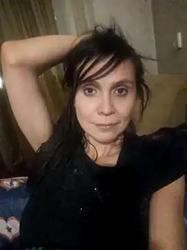 Francenia lolis online show from February 2026 08:28:01 PM