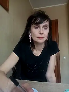 Francenia lolis online show from April 2026 02:10:02 PM