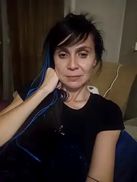 Francenia lolis online show from October 2025 07:47:01 PM