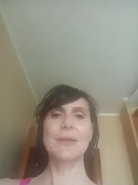 Francenia lolis online show from June 2026 09:58:02 AM