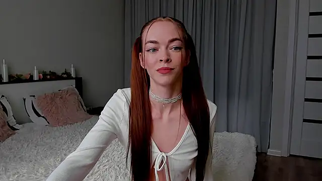 Undertheskin online show from April 2026 02:13:02 PM