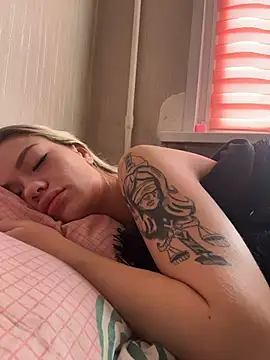 -Sexy Barbie- online show from November 2025 04:49:02 AM