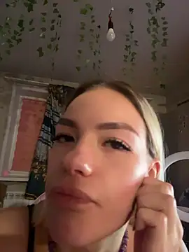 -Sexy Barbie- online show from November 2025 04:33:02 PM