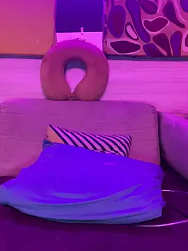 thesummerboy online show from December 2024 02:06:02 PM