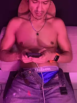 thesummerboy online show from December 2024 08:10:01 AM